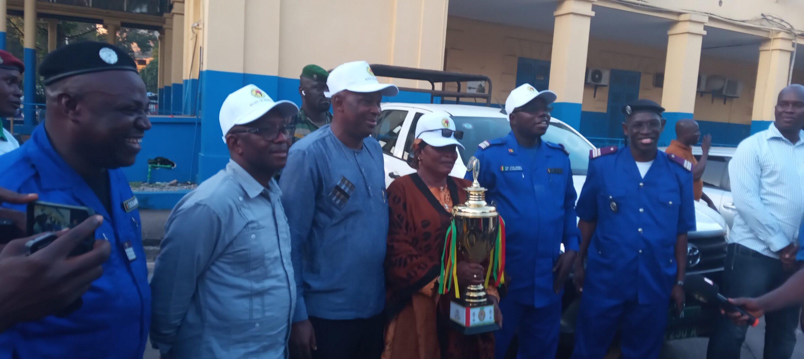 Sport/ La Douane remporte le  trophée feu Souleymane Kèlèfa Diallo.