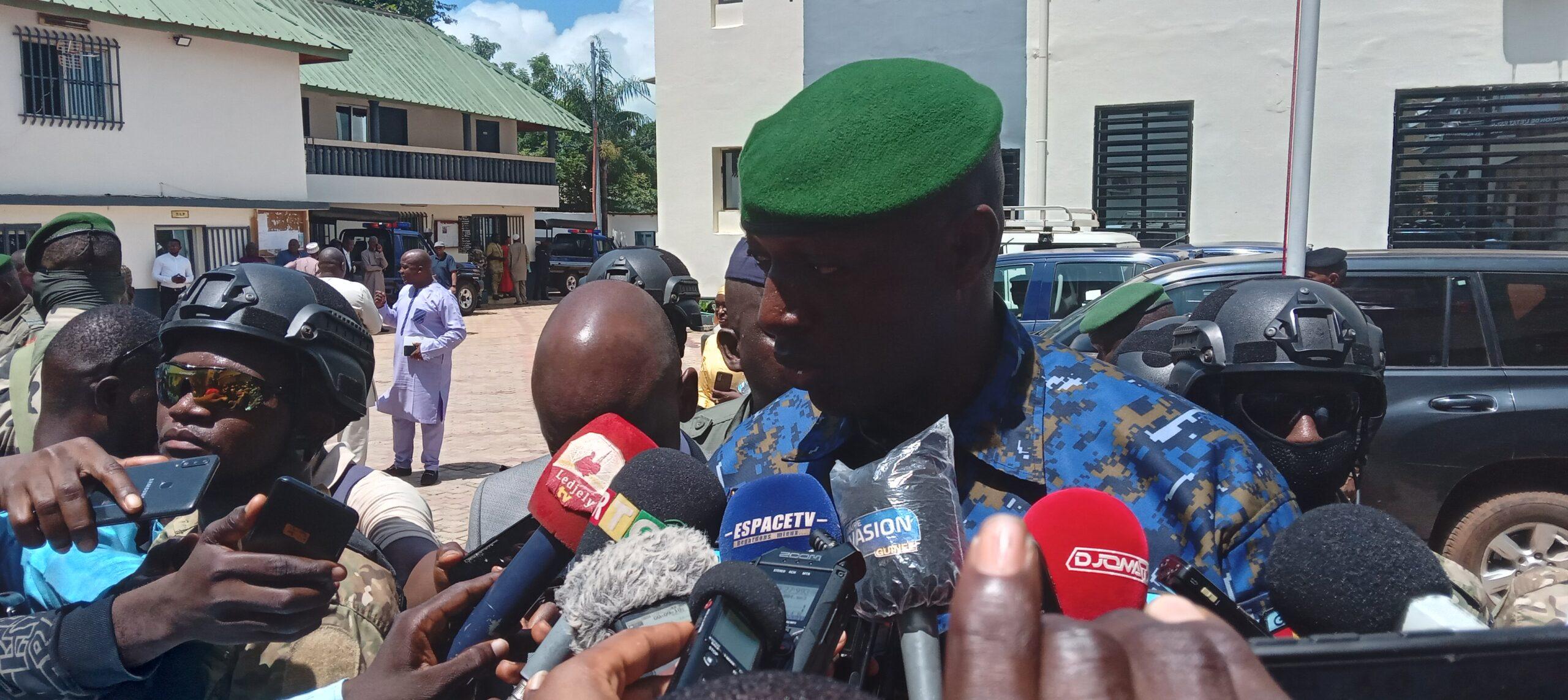 Fermeture des points de vente de médicaments :Les équipes en charge des opérations sont maintenant présentes sur le terrain à Conakry, ….(Colonel Balla Samoura).