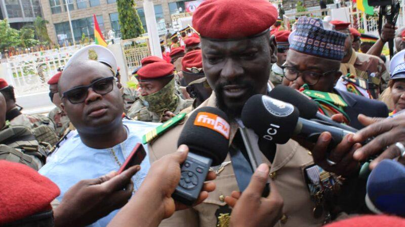 Fête du 2 octobre: les véhicules des présidents Sékou Touré et Lansana Conté présentés au défilé