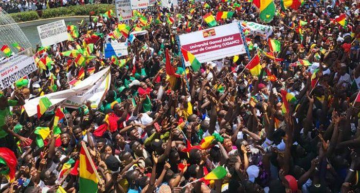 Fête de l’indépendance : le peuple souverain de Guinée envoie un signal fort à la CEDEAO (Par Mandian Sidibé)