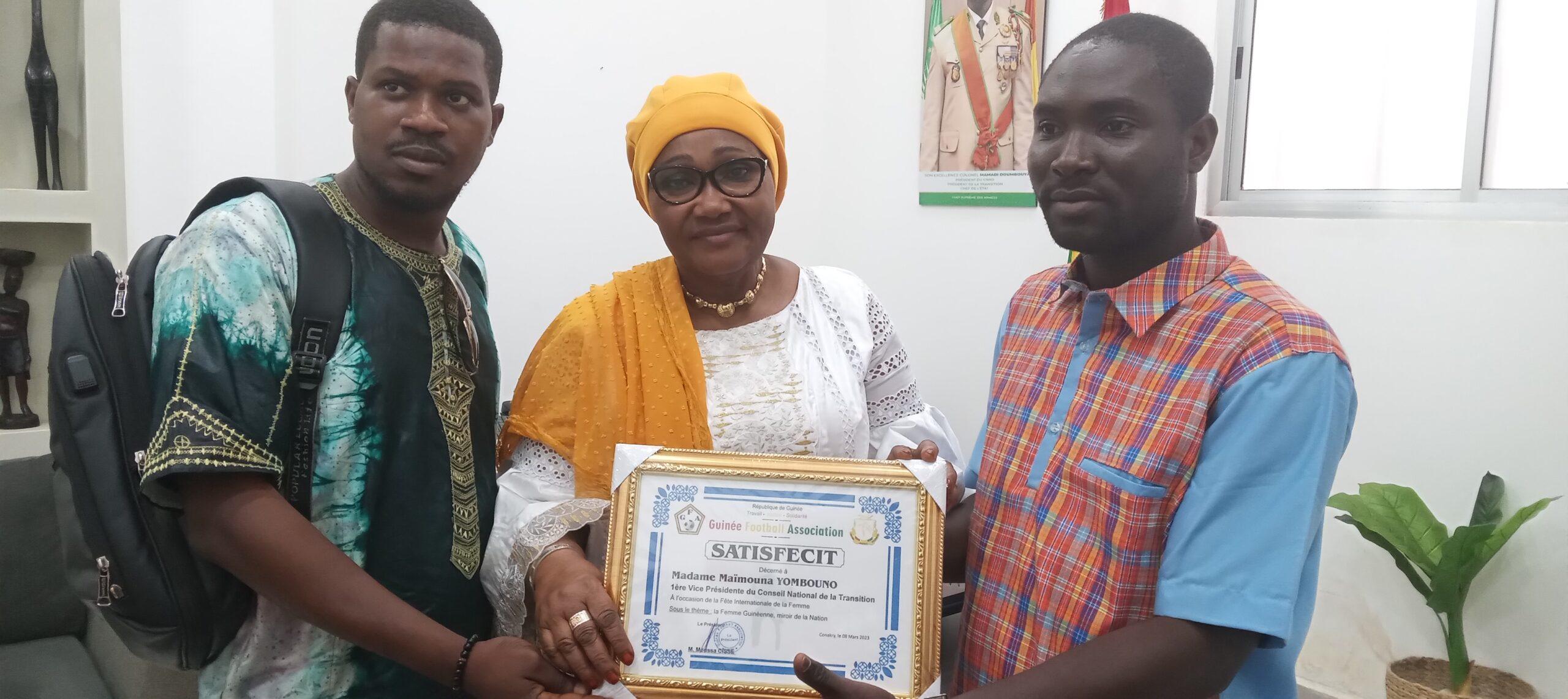 Fête des femmes : la structure Guinée Football décerne des satisfécits aux personnalités féminines.