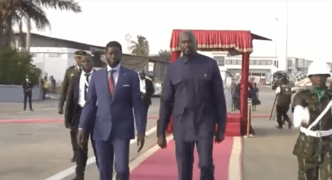 Le Président Sénégalais, Bassirou Diomaye Faye est déjà à Conakry