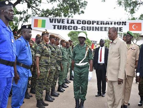 66ème anniversaire de l’armée: « Je reste et demeure le Président, je n’ai jamais démissionné ». (Alpha Condé)