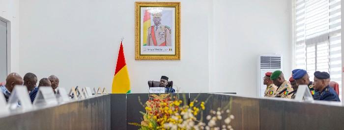 Guinée: des membres du CNRD participent au conseil des ministres