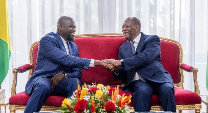 Alassane Ouattara : “La Guinée doit retrouver sa stabilité et poursuivre sa marche vers le progrès (discours)
