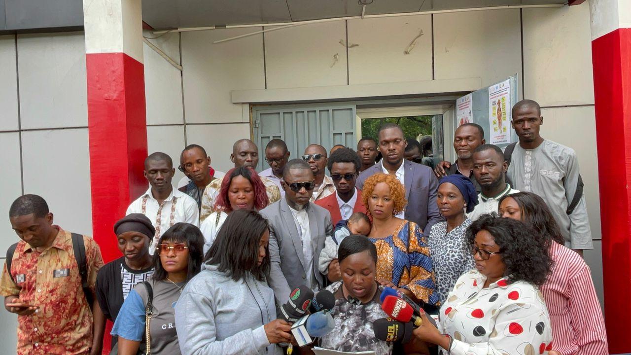 Sans contrat ni statut, les stagiaires du journal Horoya dénoncent « une injustice », souhaitent l’implication du  Gl  Mamadi Doumbouya.