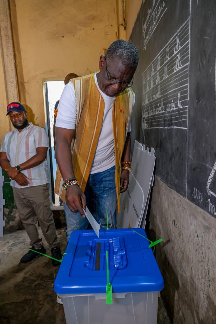 Référendum du 21 septembre : Ahmed Kanté salue un scrutin calme et ordonné à Dixinn