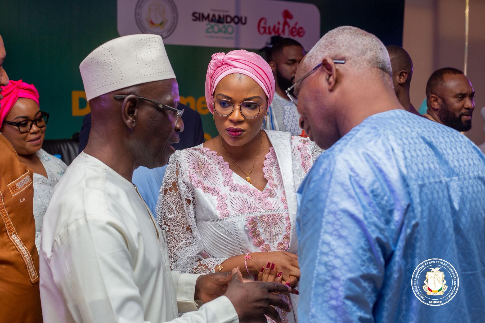 𝗚𝘂𝗶𝗻é𝗲 𝗕𝘂𝘀𝗶𝗻𝗲𝘀𝘀 𝗙𝗼𝗿𝘂𝗺 (𝗚𝗕𝗙) : 𝗨𝗻 𝗽𝗮𝗿𝘁𝗲𝗻𝗮𝗿𝗶𝗮𝘁 𝗿𝗲𝗻𝗼𝘂𝘃𝗲𝗹𝗲 𝗲𝗻𝘁𝗿𝗲 𝗹’𝗘𝘁𝗮𝘁 𝗲𝘁 𝗹𝗲 𝘀𝗲𝗰𝘁𝗲𝘂𝗿 𝗽𝗿𝗶𝘃𝗲