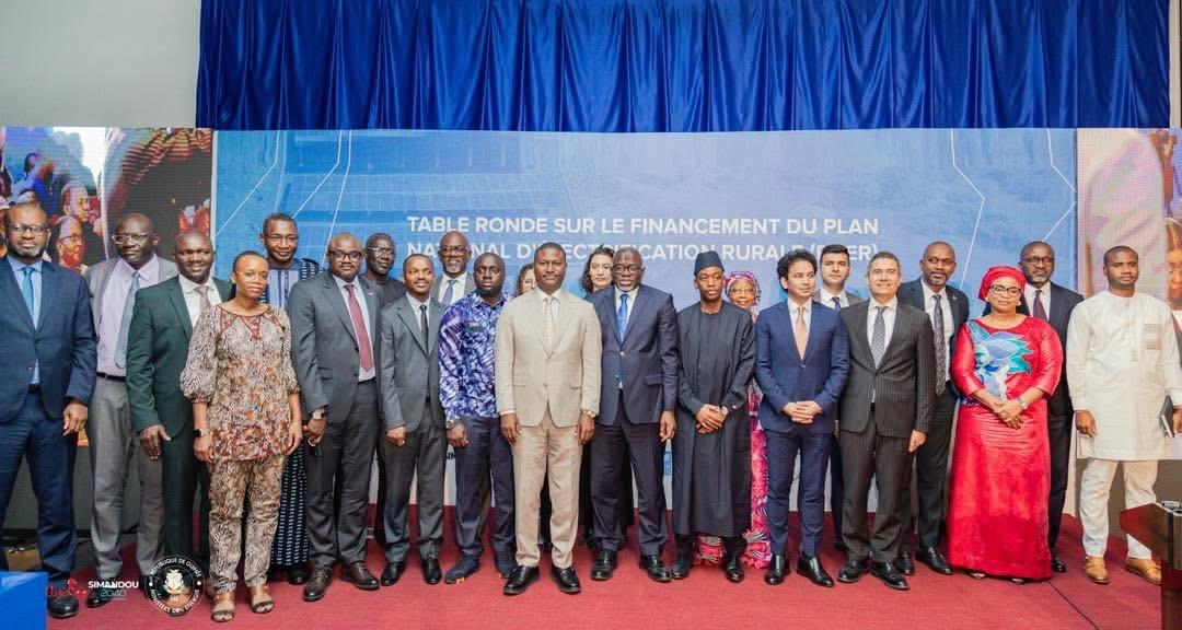 ÉNERGIE: Ouverture de la Table ronde sur le financement du Programme National d’Électrification Rurale.