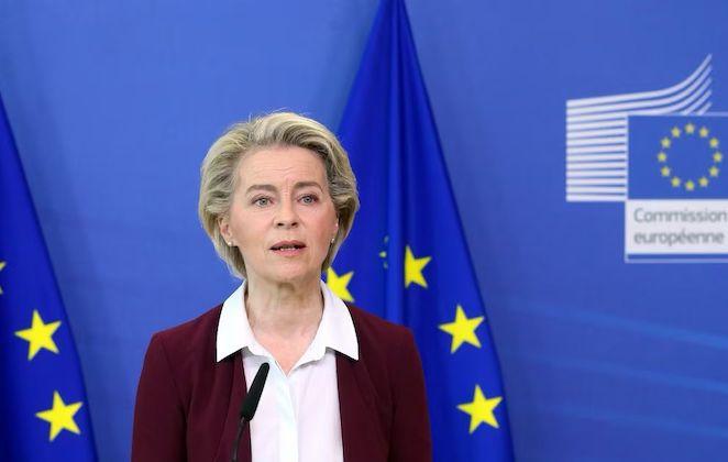 Guinée : L’Union européenne adoube Doumbouya mais surveille la suite du « chronogramme »