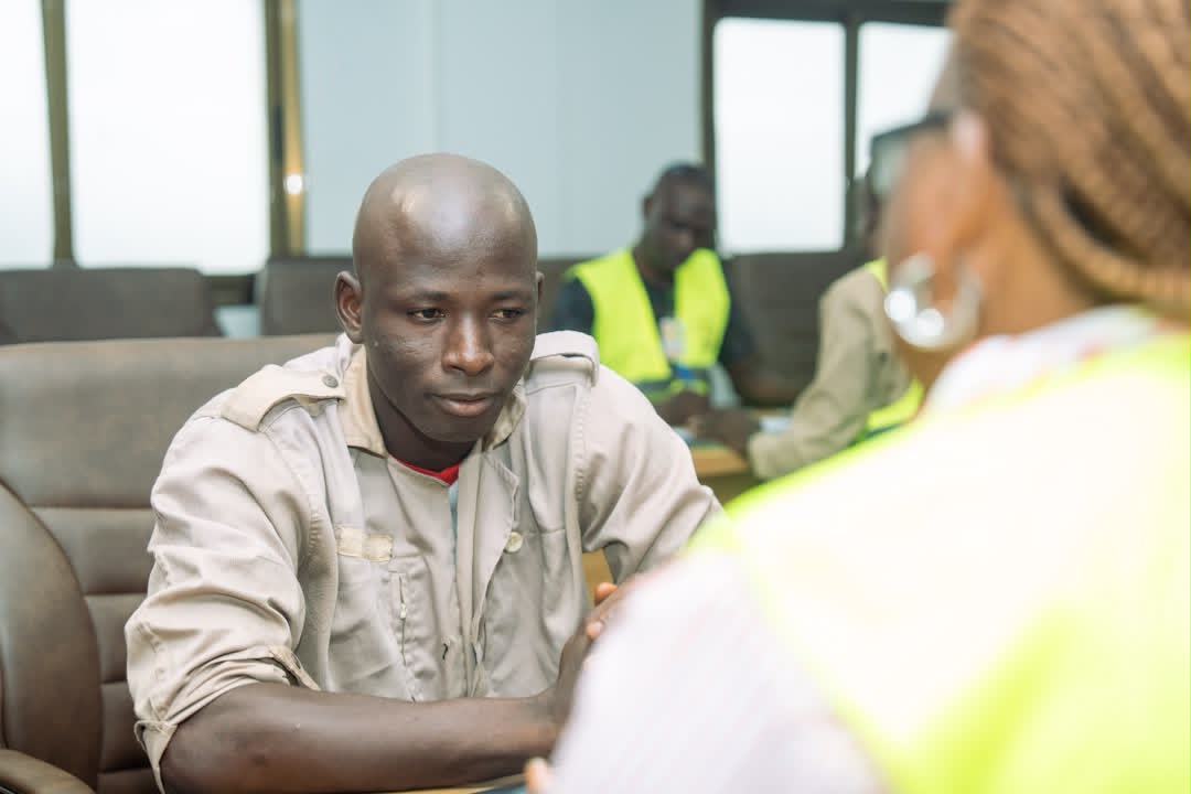 Insertion professionnelle : Le Groupe GUICOPRES et l’ASCAD certifient 51 nouveaux conducteurs de poids lourds